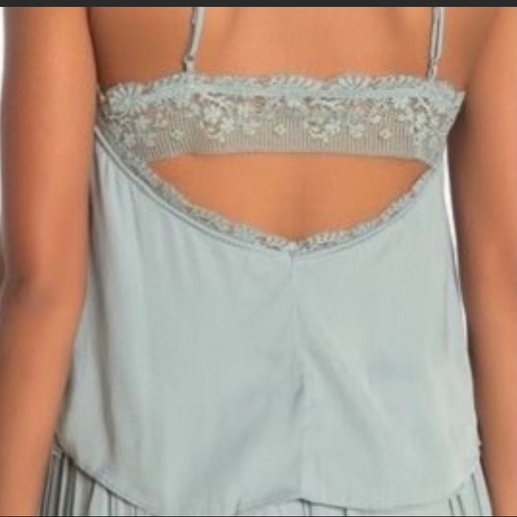 Free People Beyond Me Cami Tank Sea Sage size xs, new with tags - Picture 5 of 9